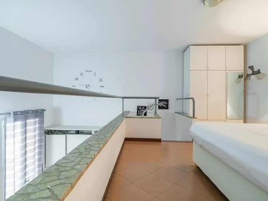 Lo Specchio Di Ferrara Apartment Italy
